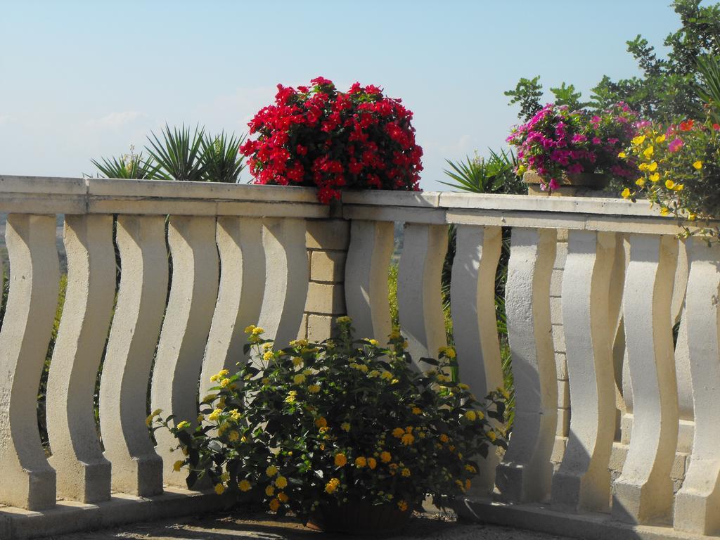 Agriturismoeloropizzuta Lido di Noto Quarto foto